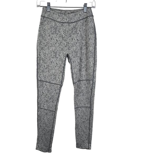Gymshark Dry Fleur Texture Leggings Gray High Waisted Full Length Size M - Picture 1 of 5